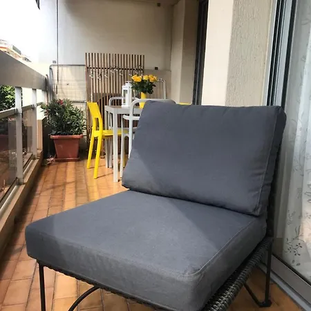Апартаменты Juan-les-pins Cozy One Bedroom Near The Beaches And The Restaurants