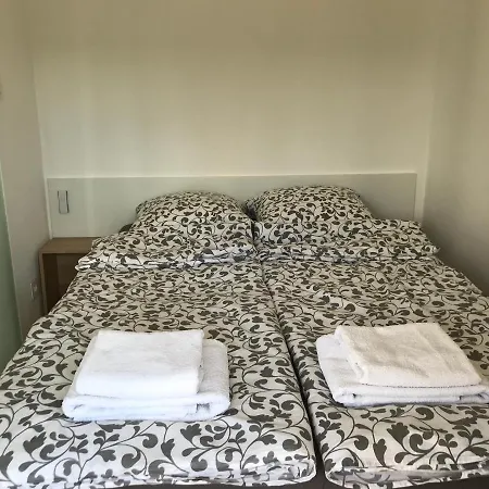 Juan-les-pins Cozy One Bedroom Near The Beaches And The Restaurants Антиб